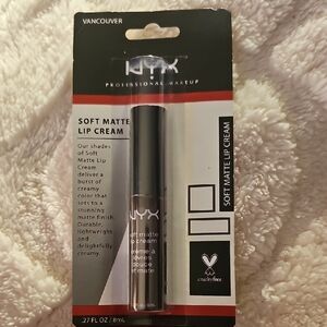 NYX Soft Matte Lip Cream - Black and White Packaging